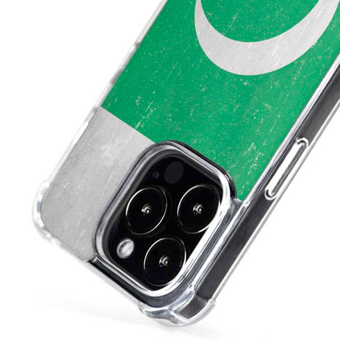 Pakistan Flag Distressed iPhone 16 Pro Max MagSafe Case
